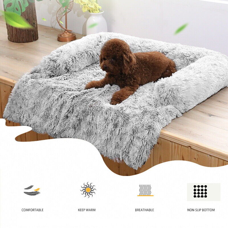 PROTECTIVE PLUSH PET THROW