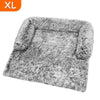 PROTECTIVE PLUSH PET THROW